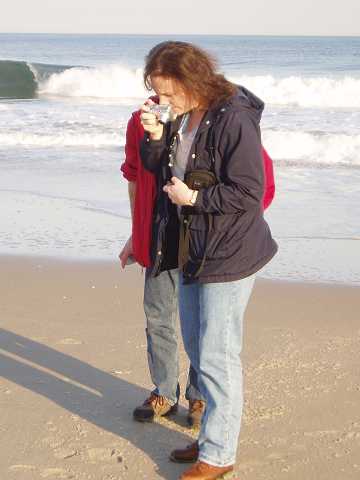 Forensic detective Lexie shoots a footprint. The footprint swears it wasn't doing anything.